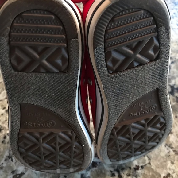 Converse - Picture 3 of 5